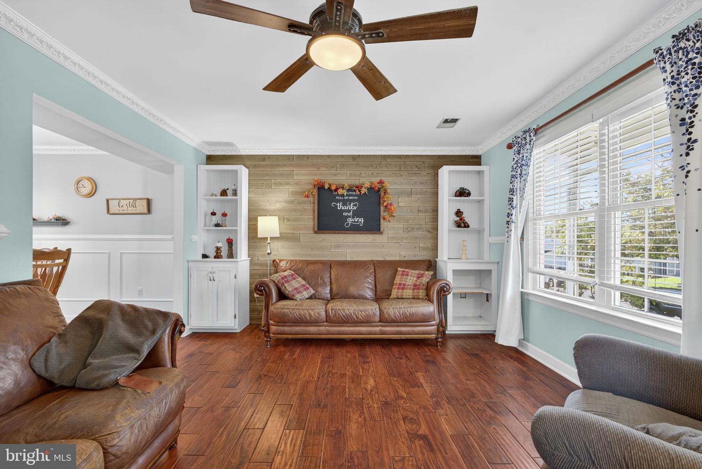 27 MILLS CT, LOVETTSVILLE, Virginia 20180, 4 Bedrooms Bedrooms, ,3 BathroomsBathrooms,Residential,For sale,27 MILLS CT,VALO2108832 MLS # VALO2108832