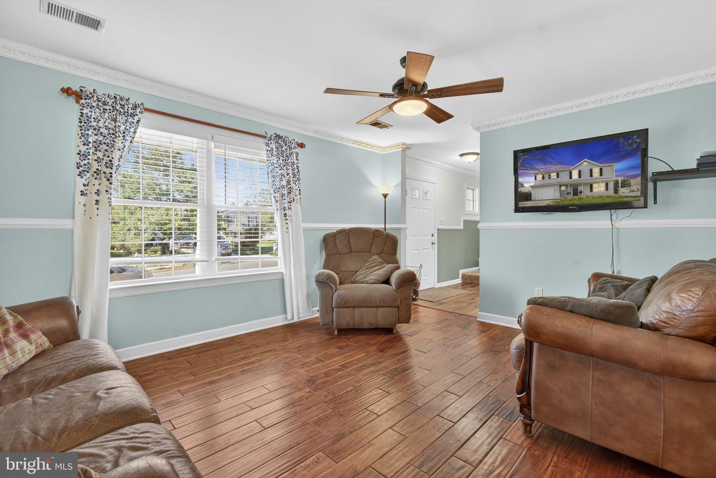 27 MILLS CT, LOVETTSVILLE, Virginia 20180, 4 Bedrooms Bedrooms, ,3 BathroomsBathrooms,Residential,For sale,27 MILLS CT,VALO2108832 MLS # VALO2108832