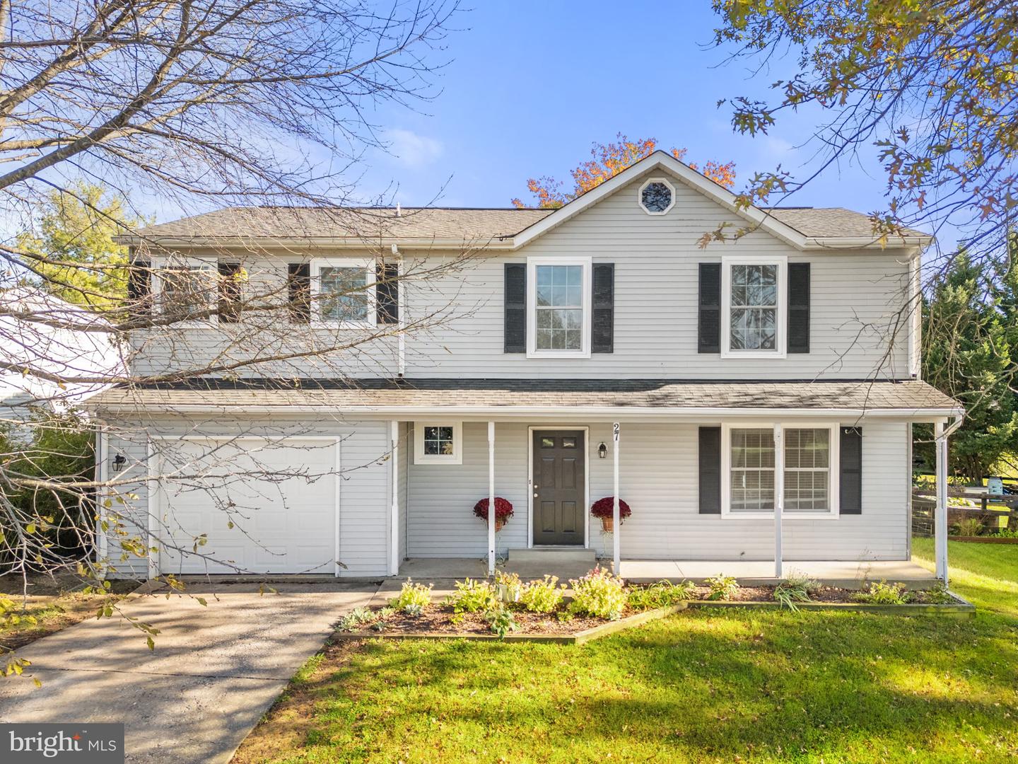 27 MILLS CT, LOVETTSVILLE, Virginia 20180, 4 Bedrooms Bedrooms, ,3 BathroomsBathrooms,Residential,For sale,27 MILLS CT,VALO2108832 MLS # VALO2108832