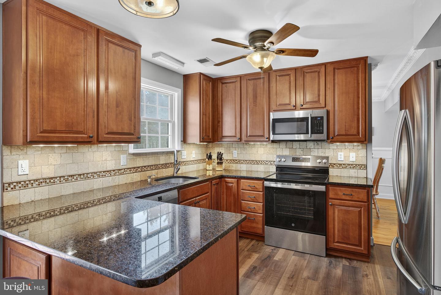 27 MILLS CT, LOVETTSVILLE, Virginia 20180, 4 Bedrooms Bedrooms, ,3 BathroomsBathrooms,Residential,For sale,27 MILLS CT,VALO2108832 MLS # VALO2108832