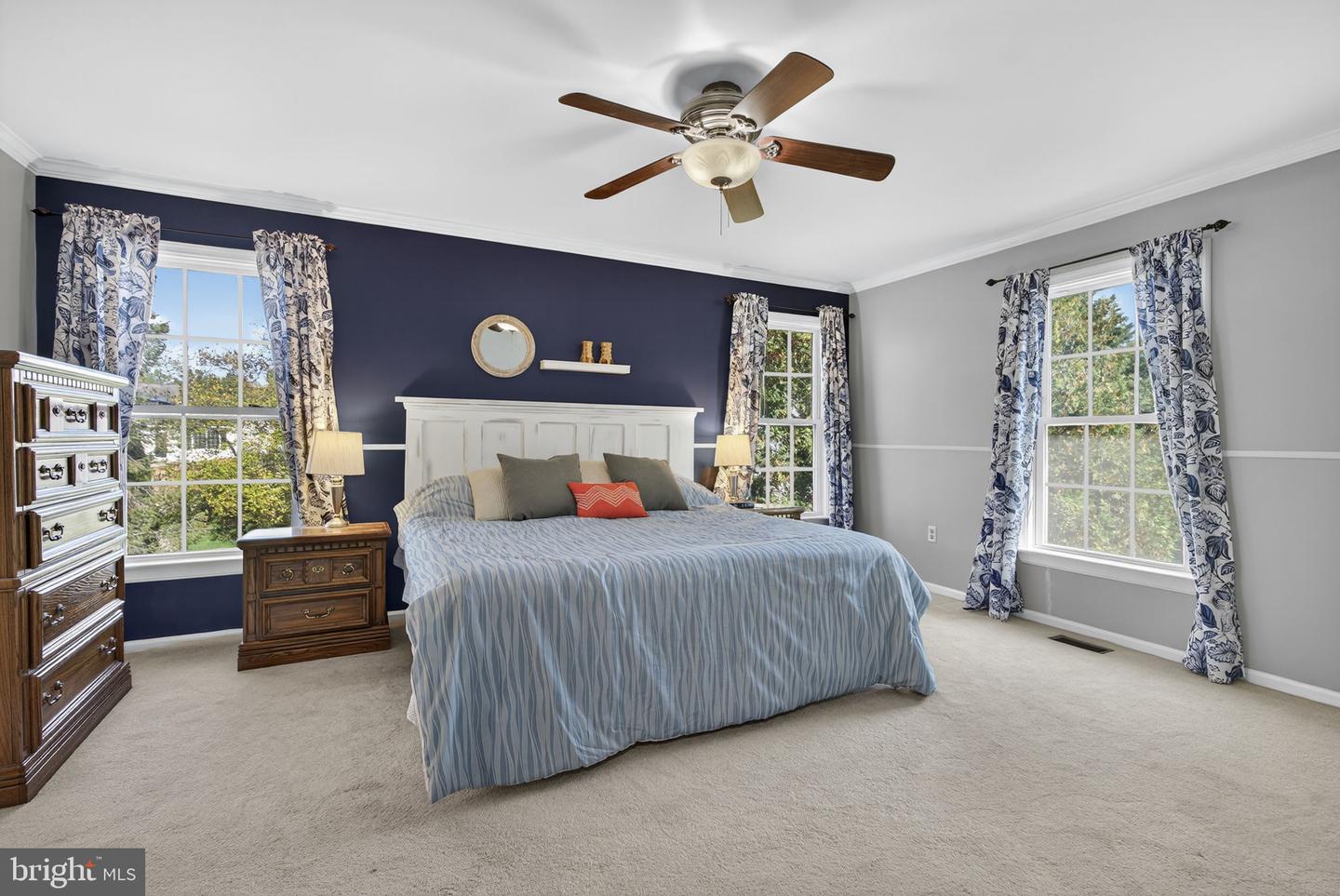 27 MILLS CT, LOVETTSVILLE, Virginia 20180, 4 Bedrooms Bedrooms, ,3 BathroomsBathrooms,Residential,For sale,27 MILLS CT,VALO2108832 MLS # VALO2108832