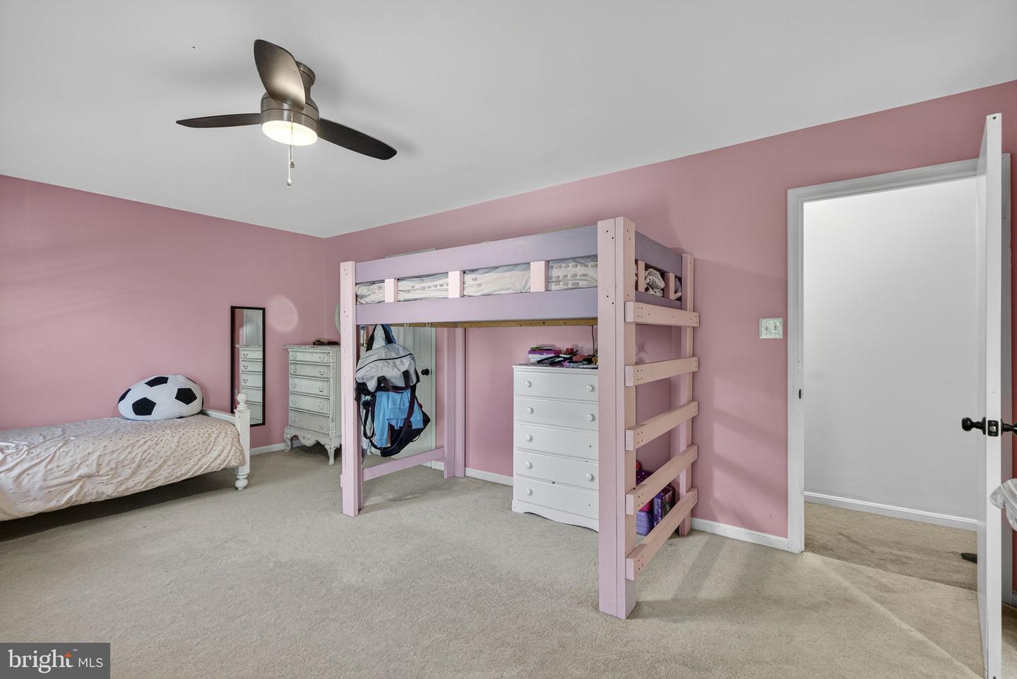 27 MILLS CT, LOVETTSVILLE, Virginia 20180, 4 Bedrooms Bedrooms, ,3 BathroomsBathrooms,Residential,For sale,27 MILLS CT,VALO2108832 MLS # VALO2108832