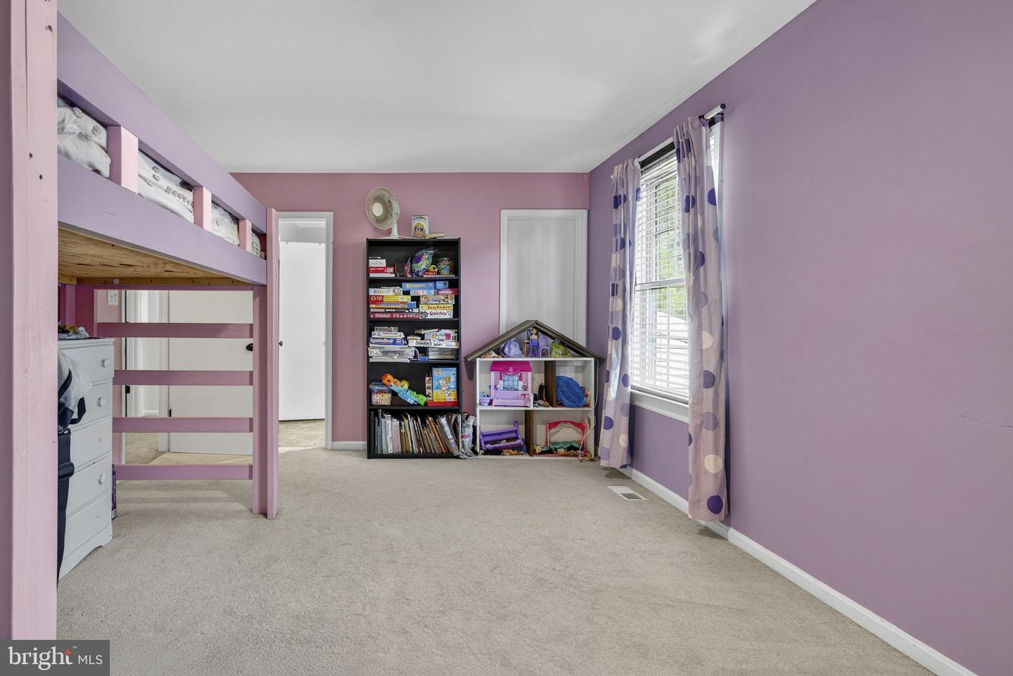 27 MILLS CT, LOVETTSVILLE, Virginia 20180, 4 Bedrooms Bedrooms, ,3 BathroomsBathrooms,Residential,For sale,27 MILLS CT,VALO2108832 MLS # VALO2108832