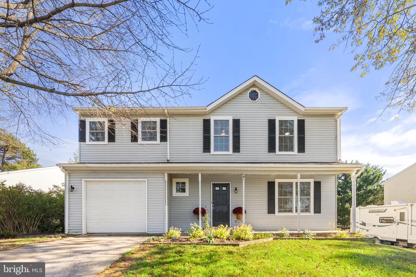 27 MILLS CT, LOVETTSVILLE, Virginia 20180, 4 Bedrooms Bedrooms, ,3 BathroomsBathrooms,Residential,For sale,27 MILLS CT,VALO2108832 MLS # VALO2108832