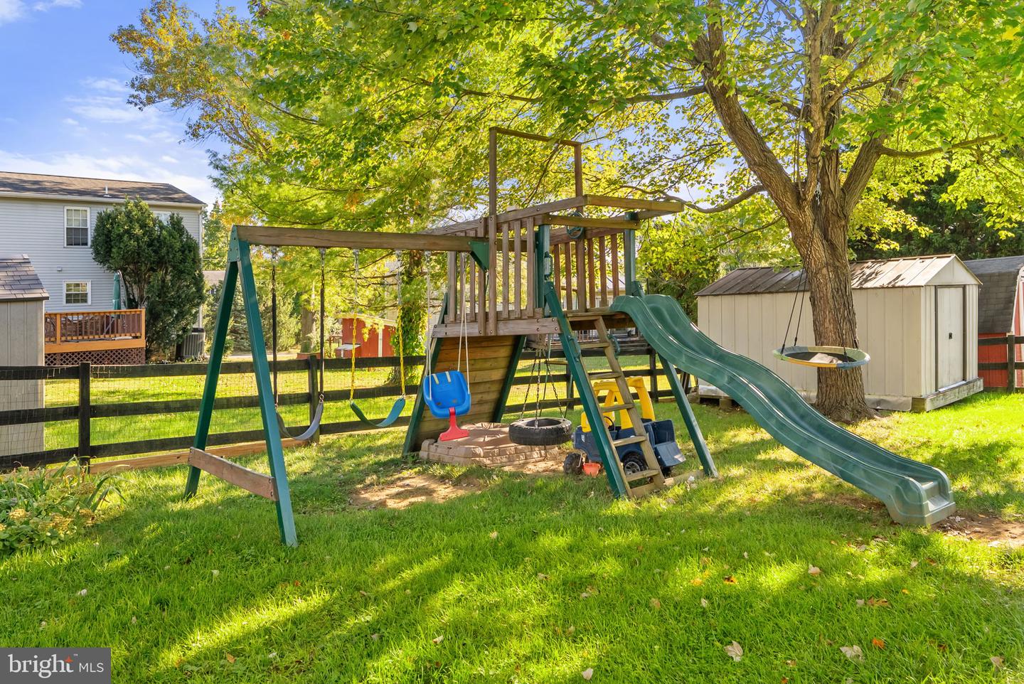 27 MILLS CT, LOVETTSVILLE, Virginia 20180, 4 Bedrooms Bedrooms, ,3 BathroomsBathrooms,Residential,For sale,27 MILLS CT,VALO2108832 MLS # VALO2108832