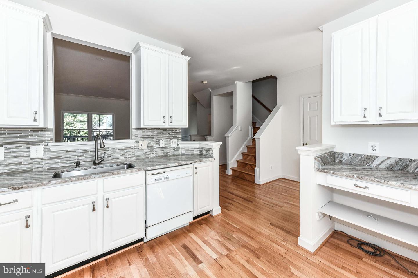 3819 DOMINION MILL DR, ALEXANDRIA, Virginia 22304, 3 Bedrooms Bedrooms, ,2 BathroomsBathrooms,Residential,For sale,3819 DOMINION MILL DR,VAAX2050776 MLS # VAAX2050776