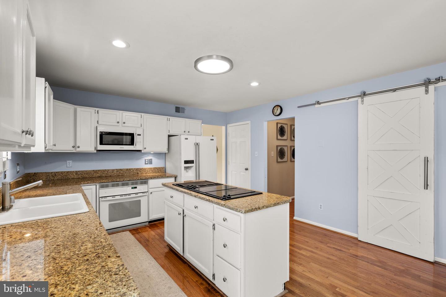 12127 EDDYSPARK DR, HERNDON, Virginia 20170, 5 Bedrooms Bedrooms, ,3 BathroomsBathrooms,Residential,For sale,12127 EDDYSPARK DR,VAFX2274002 MLS # VAFX2274002
