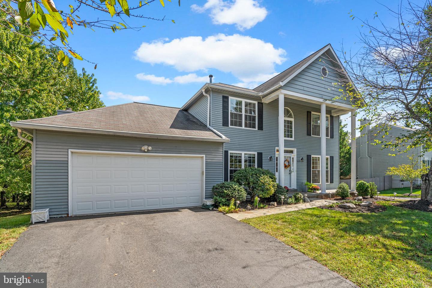 12127 EDDYSPARK DR, HERNDON, Virginia 20170, 5 Bedrooms Bedrooms, ,3 BathroomsBathrooms,Residential,For sale,12127 EDDYSPARK DR,VAFX2274002 MLS # VAFX2274002