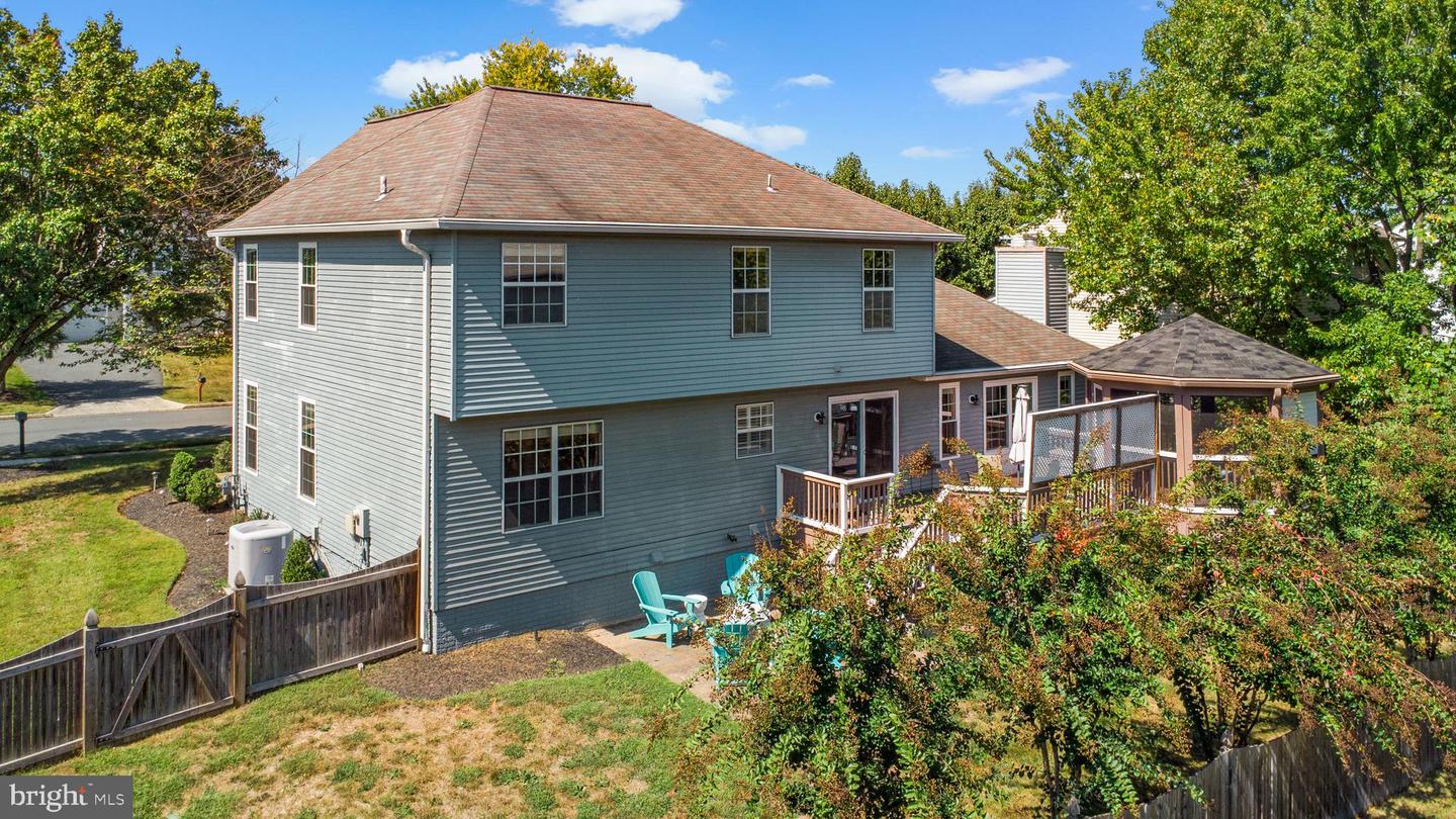 12127 EDDYSPARK DR, HERNDON, Virginia 20170, 5 Bedrooms Bedrooms, ,3 BathroomsBathrooms,Residential,For sale,12127 EDDYSPARK DR,VAFX2274002 MLS # VAFX2274002