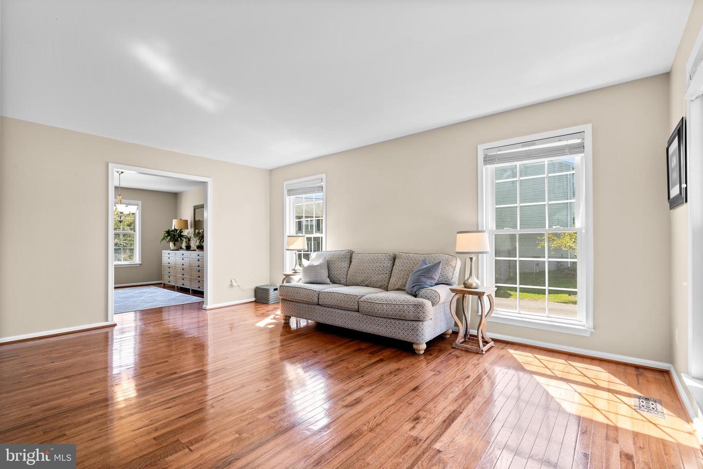 12127 EDDYSPARK DR, HERNDON, Virginia 20170, 5 Bedrooms Bedrooms, ,3 BathroomsBathrooms,Residential,For sale,12127 EDDYSPARK DR,VAFX2274002 MLS # VAFX2274002