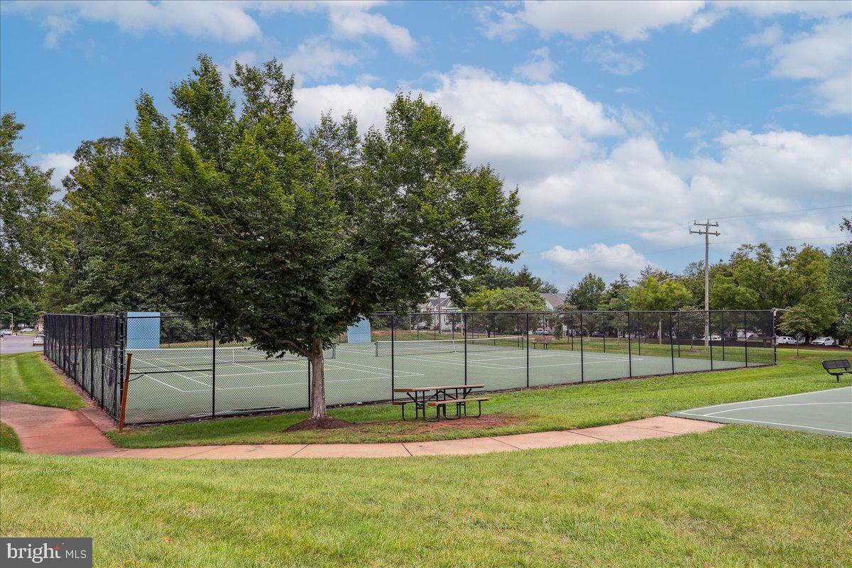 9781 MOCK ORANGE CT, MANASSAS, Virginia 20110, 3 Bedrooms Bedrooms, ,3 BathroomsBathrooms,Residential,For sale,9781 MOCK ORANGE CT,VAMN2009246 MLS # VAMN2009246