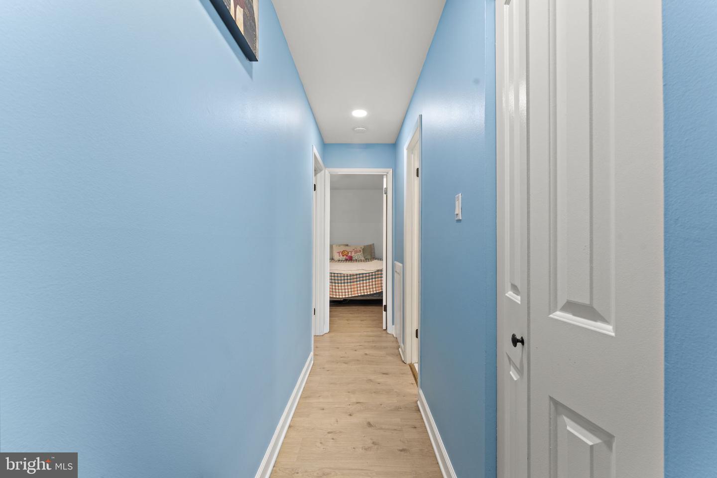5913 MAYFLOWER CT #101, ALEXANDRIA, Virginia 22312, 2 Bedrooms Bedrooms, 4 Rooms Rooms,1 BathroomBathrooms,Residential,For sale,5913 MAYFLOWER CT #101,VAAX2049352 MLS # VAAX2049352