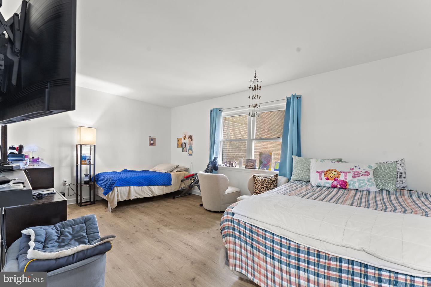 5913 MAYFLOWER CT #101, ALEXANDRIA, Virginia 22312, 2 Bedrooms Bedrooms, 4 Rooms Rooms,1 BathroomBathrooms,Residential,For sale,5913 MAYFLOWER CT #101,VAAX2049352 MLS # VAAX2049352