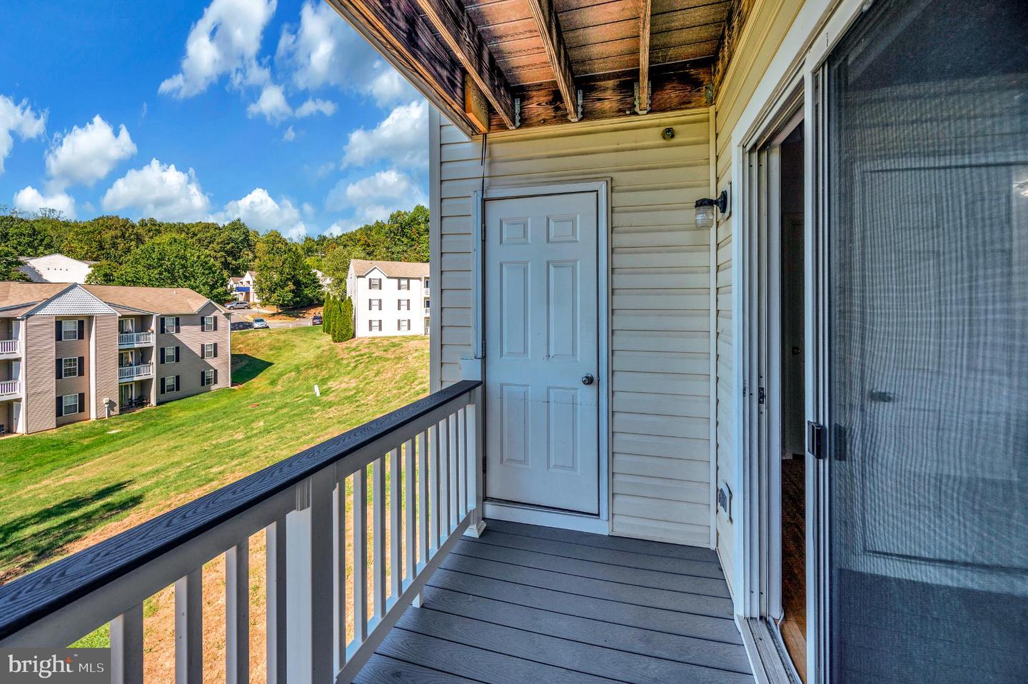 15 FERN OAK CIR #15202, STAFFORD, Virginia 22554, 2 Bedrooms Bedrooms, 3 Rooms Rooms,1 BathroomBathrooms,Residential,For sale,15 FERN OAK CIR #15202,VAST2042928 MLS # VAST2042928