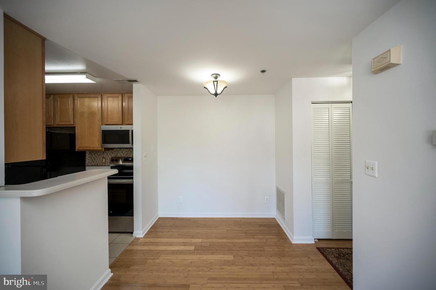 15 FERN OAK CIR #15202, STAFFORD, Virginia 22554, 2 Bedrooms Bedrooms, 3 Rooms Rooms,1 BathroomBathrooms,Residential,For sale,15 FERN OAK CIR #15202,VAST2042928 MLS # VAST2042928