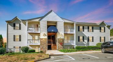 15 FERN OAK CIR #15202, STAFFORD, Virginia 22554, 2 Bedrooms Bedrooms, 3 Rooms Rooms,1 BathroomBathrooms,Residential,For sale,15 FERN OAK CIR #15202,VAST2042928 MLS # VAST2042928