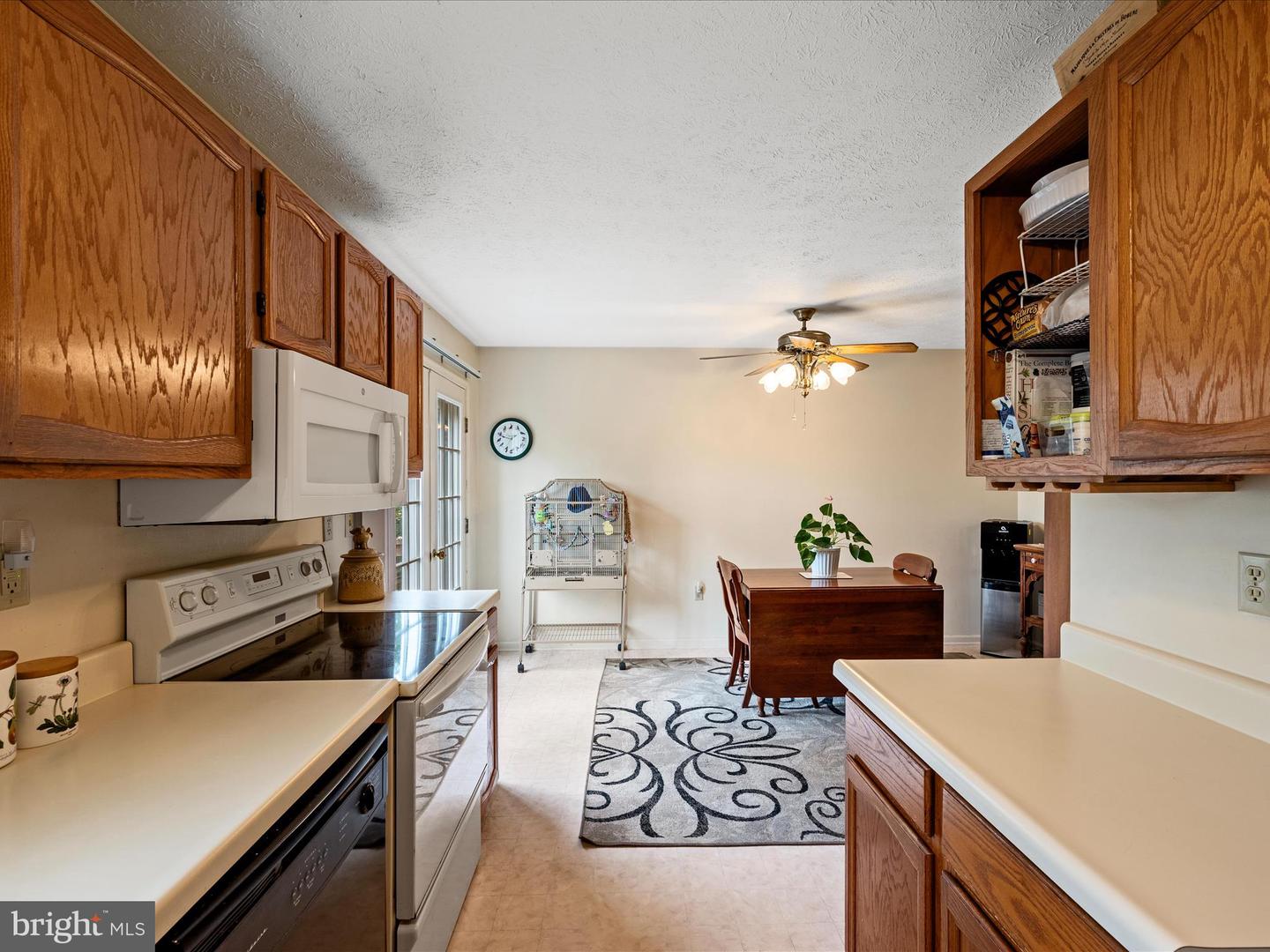 611 TUDOR DR, WINCHESTER, Virginia 22603, 3 Bedrooms Bedrooms, 10 Rooms Rooms,2 BathroomsBathrooms,Residential,For sale,611 TUDOR DR,VAFV2037126 MLS # VAFV2037126