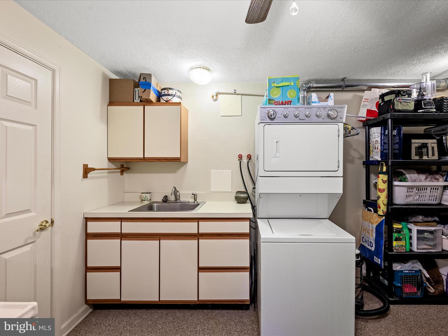 611 TUDOR DR, WINCHESTER, Virginia 22603, 3 Bedrooms Bedrooms, 10 Rooms Rooms,2 BathroomsBathrooms,Residential,For sale,611 TUDOR DR,VAFV2037126 MLS # VAFV2037126