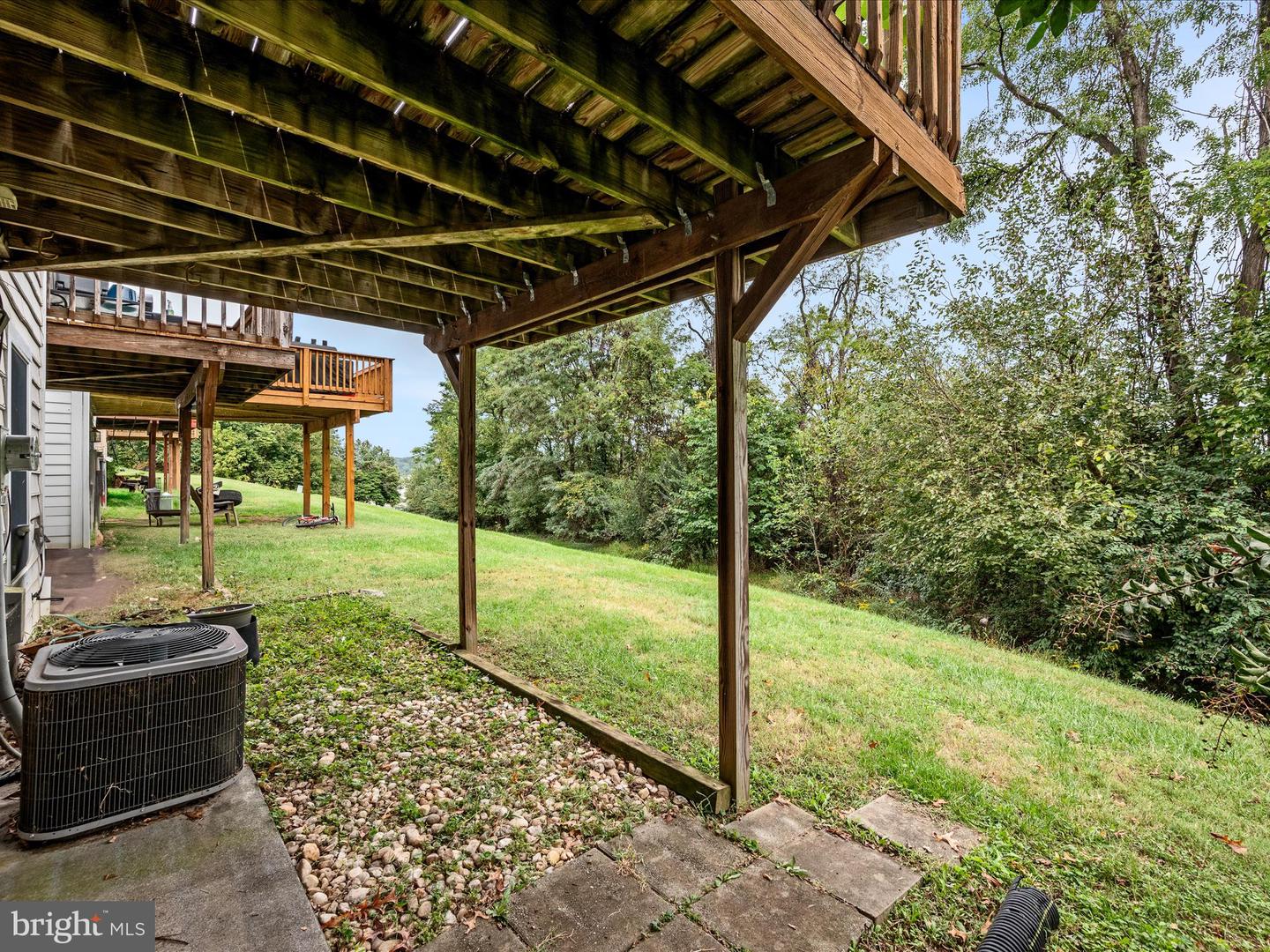 611 TUDOR DR, WINCHESTER, Virginia 22603, 3 Bedrooms Bedrooms, 10 Rooms Rooms,2 BathroomsBathrooms,Residential,For sale,611 TUDOR DR,VAFV2037126 MLS # VAFV2037126