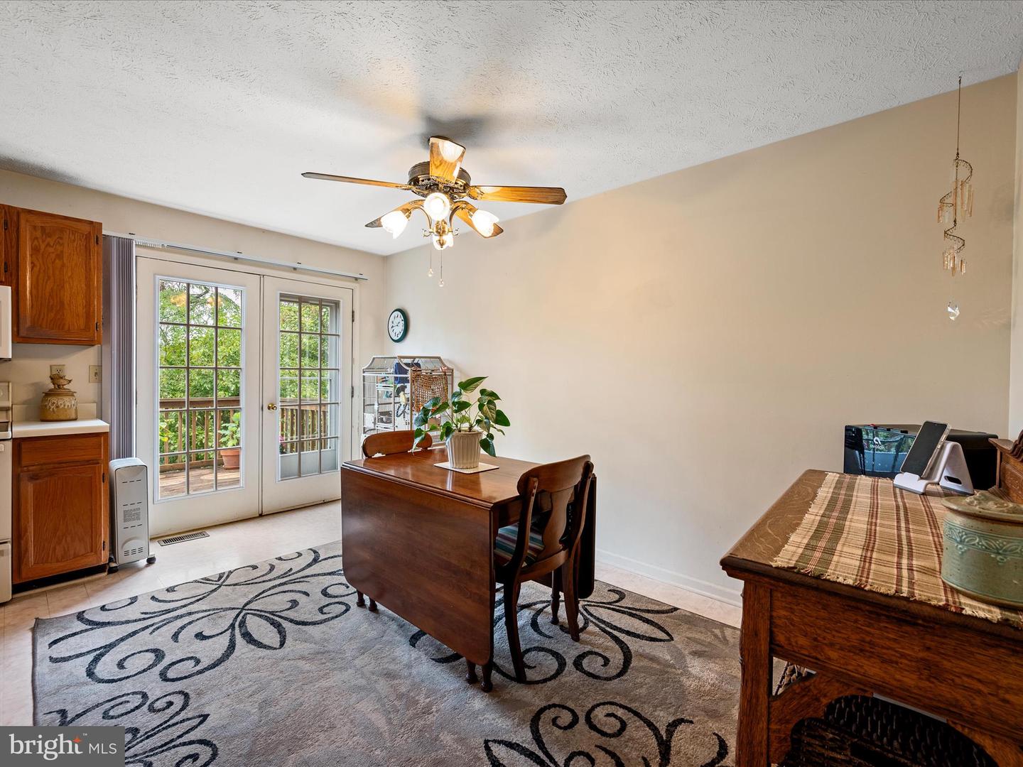 611 TUDOR DR, WINCHESTER, Virginia 22603, 3 Bedrooms Bedrooms, 10 Rooms Rooms,2 BathroomsBathrooms,Residential,For sale,611 TUDOR DR,VAFV2037126 MLS # VAFV2037126