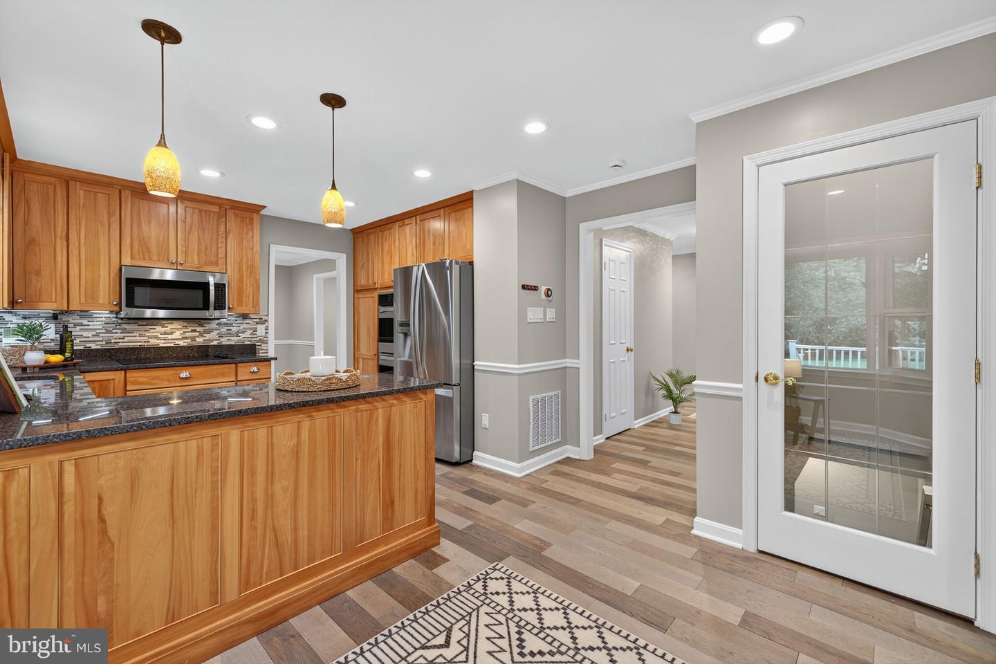 3613 GREAT LAUREL LN, FAIRFAX, Virginia 22033, 4 Bedrooms Bedrooms, ,3 BathroomsBathrooms,Residential,For sale,3613 GREAT LAUREL LN,VAFX2273204 MLS # VAFX2273204