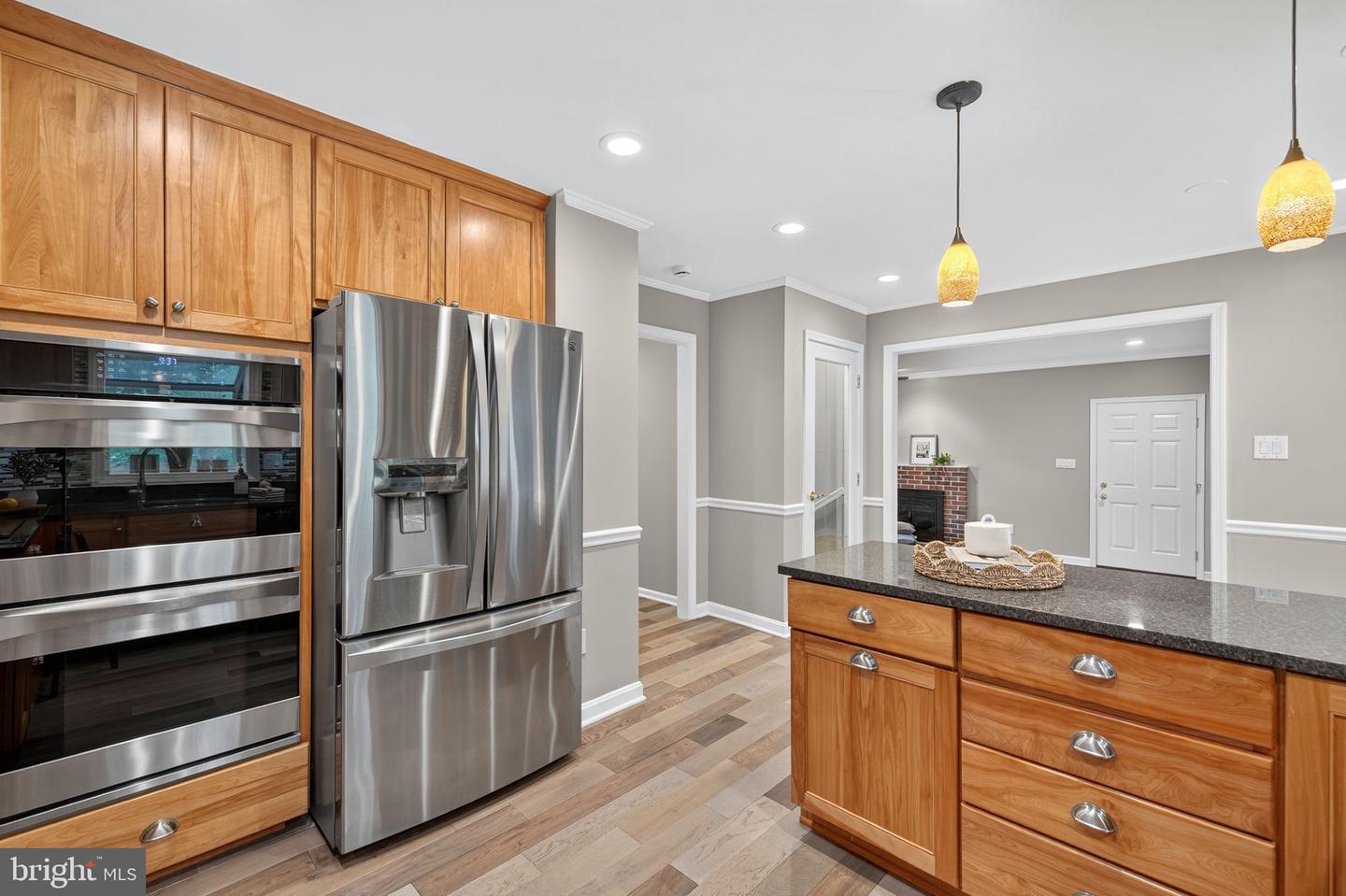 3613 GREAT LAUREL LN, FAIRFAX, Virginia 22033, 4 Bedrooms Bedrooms, ,3 BathroomsBathrooms,Residential,For sale,3613 GREAT LAUREL LN,VAFX2273204 MLS # VAFX2273204
