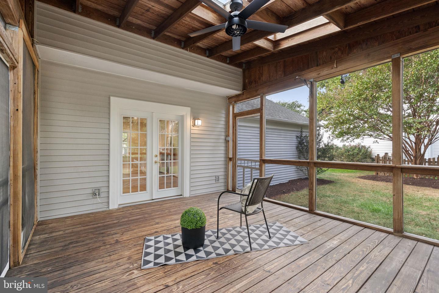 3613 GREAT LAUREL LN, FAIRFAX, Virginia 22033, 4 Bedrooms Bedrooms, ,3 BathroomsBathrooms,Residential,For sale,3613 GREAT LAUREL LN,VAFX2273204 MLS # VAFX2273204