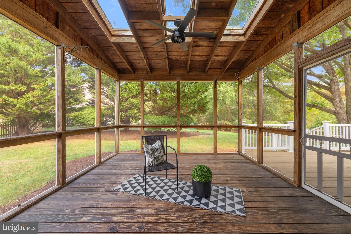 3613 GREAT LAUREL LN, FAIRFAX, Virginia 22033, 4 Bedrooms Bedrooms, ,3 BathroomsBathrooms,Residential,For sale,3613 GREAT LAUREL LN,VAFX2273204 MLS # VAFX2273204