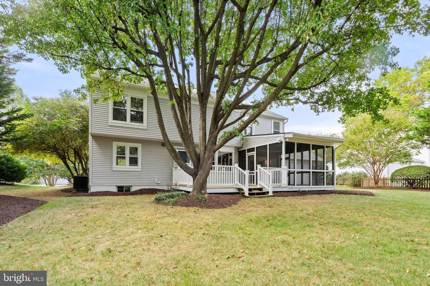 3613 GREAT LAUREL LN, FAIRFAX, Virginia 22033, 4 Bedrooms Bedrooms, ,3 BathroomsBathrooms,Residential,For sale,3613 GREAT LAUREL LN,VAFX2273204 MLS # VAFX2273204