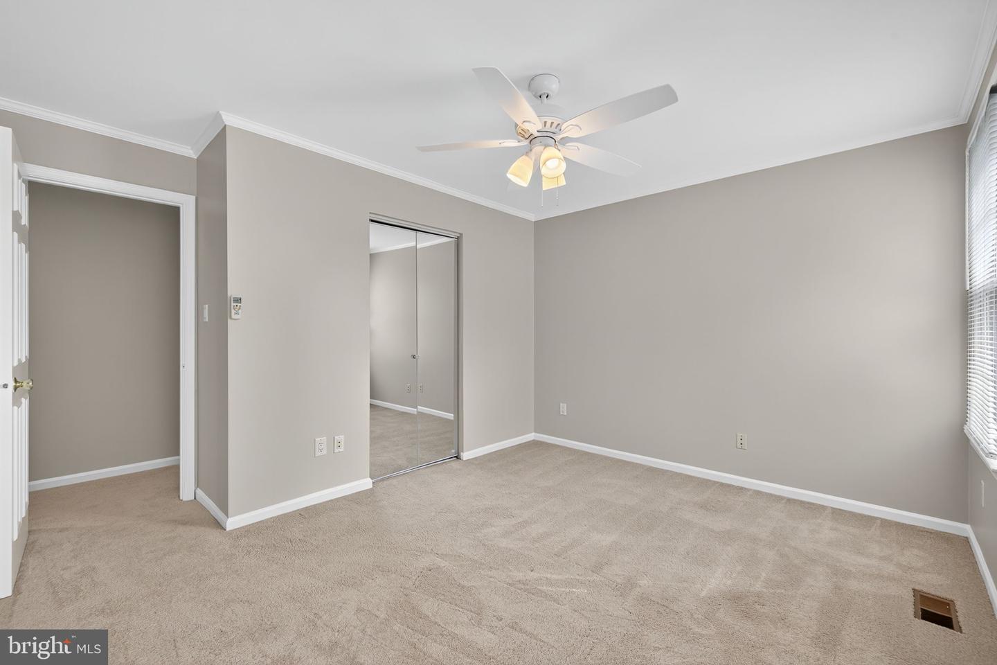 3613 GREAT LAUREL LN, FAIRFAX, Virginia 22033, 4 Bedrooms Bedrooms, ,3 BathroomsBathrooms,Residential,For sale,3613 GREAT LAUREL LN,VAFX2273204 MLS # VAFX2273204