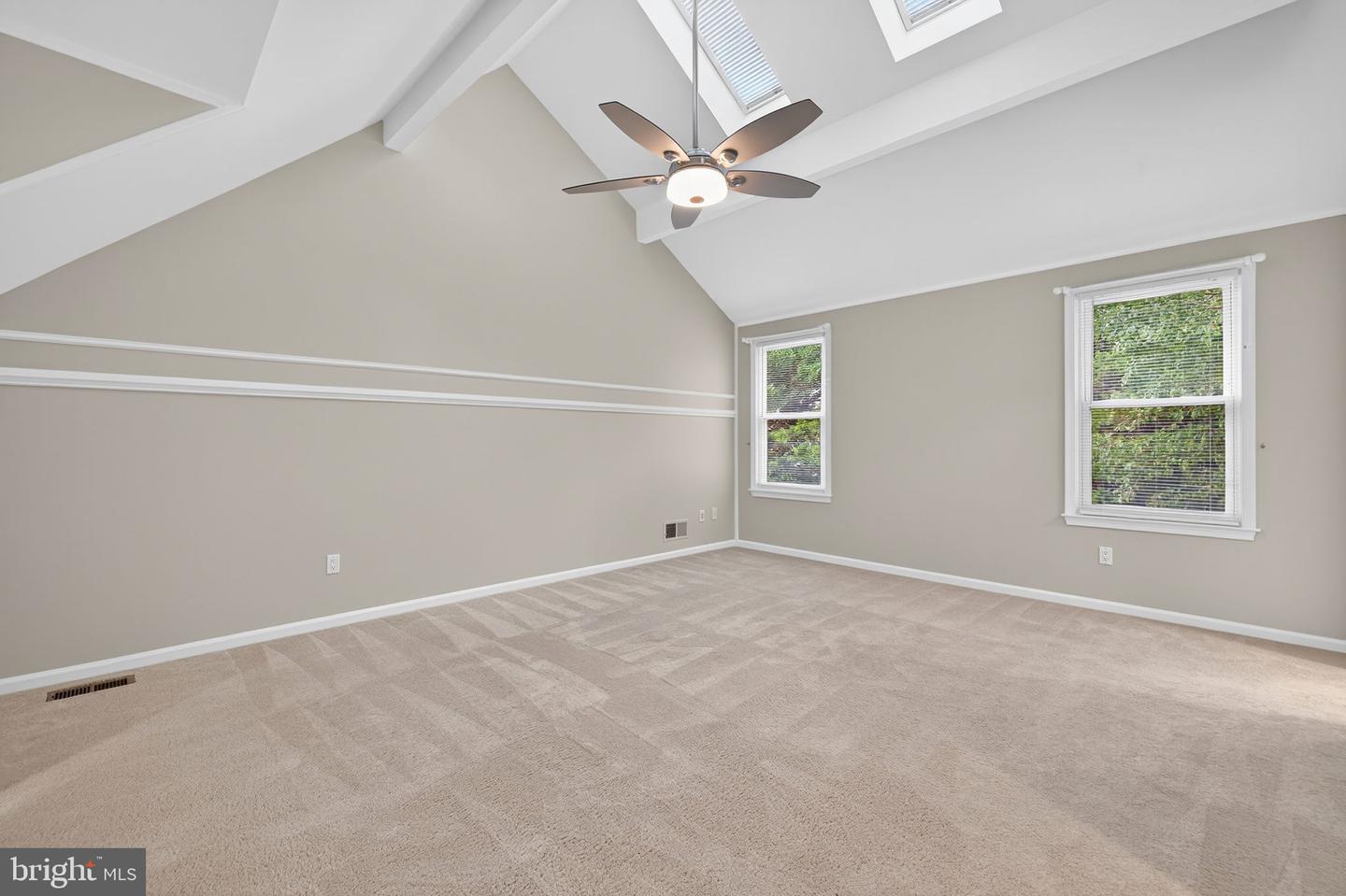3613 GREAT LAUREL LN, FAIRFAX, Virginia 22033, 4 Bedrooms Bedrooms, ,3 BathroomsBathrooms,Residential,For sale,3613 GREAT LAUREL LN,VAFX2273204 MLS # VAFX2273204