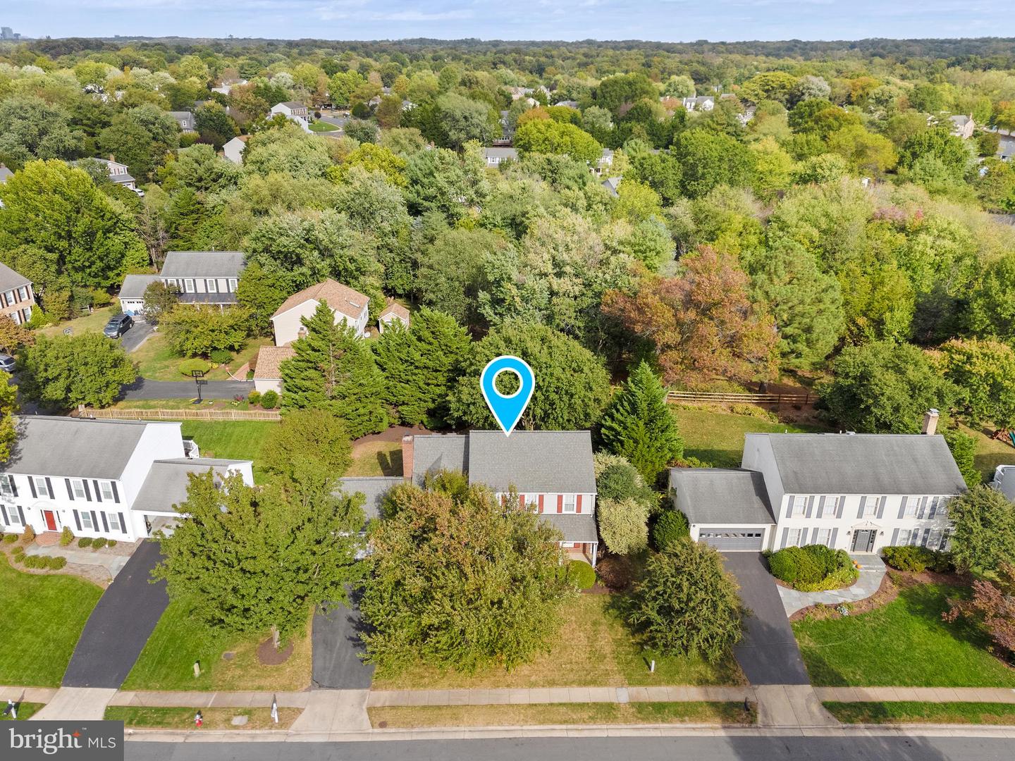 3613 GREAT LAUREL LN, FAIRFAX, Virginia 22033, 4 Bedrooms Bedrooms, ,3 BathroomsBathrooms,Residential,For sale,3613 GREAT LAUREL LN,VAFX2273204 MLS # VAFX2273204