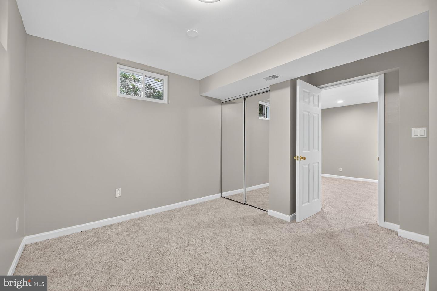 3613 GREAT LAUREL LN, FAIRFAX, Virginia 22033, 4 Bedrooms Bedrooms, ,3 BathroomsBathrooms,Residential,For sale,3613 GREAT LAUREL LN,VAFX2273204 MLS # VAFX2273204