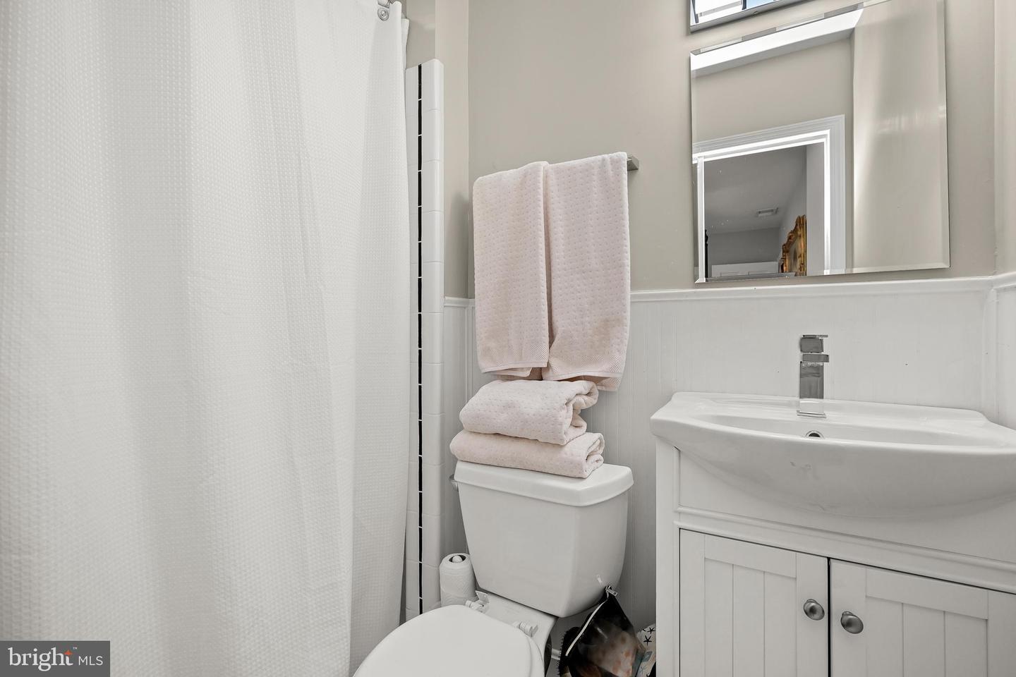 1906 37TH ST NW, WASHINGTON, District Of Columbia 20007, 3 Bedrooms Bedrooms, ,3 BathroomsBathrooms,Residential,For sale,1906 37TH ST NW,DCDC2226362 MLS # DCDC2226362 1906 37TH ST NW, WASHINGTON, District Of Columbia 20007, 3 Bedrooms Bedrooms, ,3 BathroomsBathrooms,Residential,For sale,1906 37TH ST NW,DCDC2226362 MLS # DCDC2226362