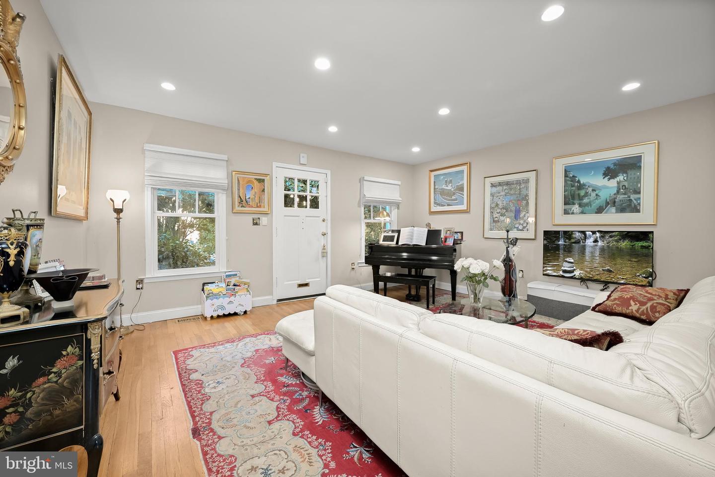 1906 37TH ST NW, WASHINGTON, District Of Columbia 20007, 3 Bedrooms Bedrooms, ,3 BathroomsBathrooms,Residential,For sale,1906 37TH ST NW,DCDC2226362 MLS # DCDC2226362 1906 37TH ST NW, WASHINGTON, District Of Columbia 20007, 3 Bedrooms Bedrooms, ,3 BathroomsBathrooms,Residential,For sale,1906 37TH ST NW,DCDC2226362 MLS # DCDC2226362