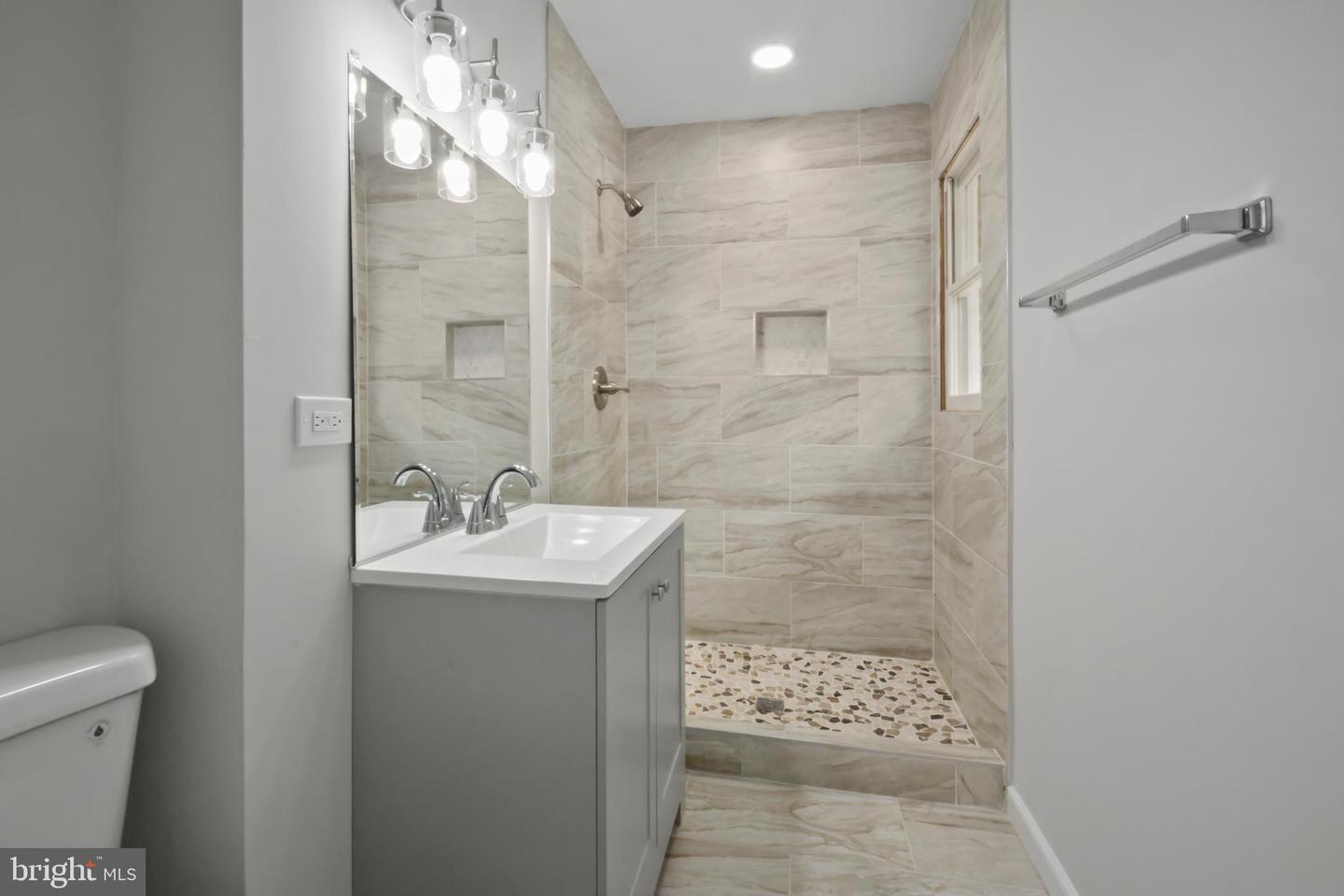 1624 WHITE HILL RD, STUARTS DRAFT, Virginia 24477, 3 Bedrooms Bedrooms, ,2 BathroomsBathrooms,Residential,For sale,1624 WHITE HILL RD,VAAG2002696 MLS # VAAG2002696