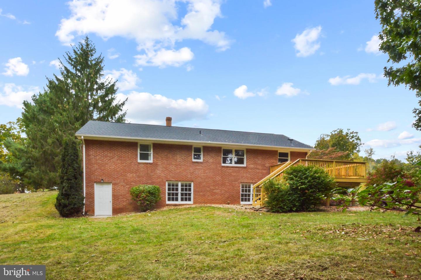1624 WHITE HILL RD, STUARTS DRAFT, Virginia 24477, 3 Bedrooms Bedrooms, ,2 BathroomsBathrooms,Residential,For sale,1624 WHITE HILL RD,VAAG2002696 MLS # VAAG2002696