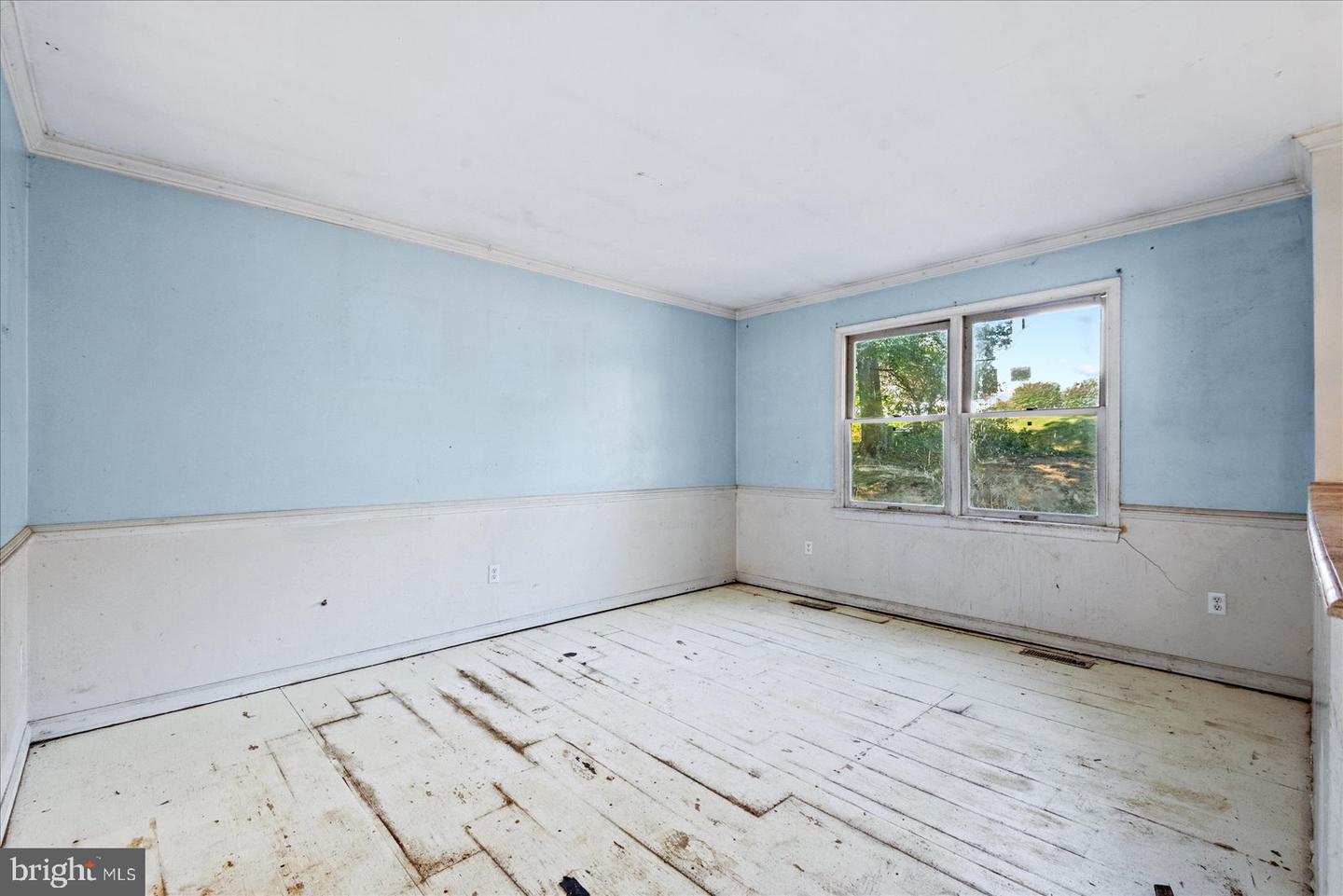 10711 ANN DAVIS DR, FREDERICKSBURG, Virginia 22408, 5 Bedrooms Bedrooms, ,3 BathroomsBathrooms,Residential,For sale,10711 ANN DAVIS DR,VASP2036878 MLS # VASP2036878
