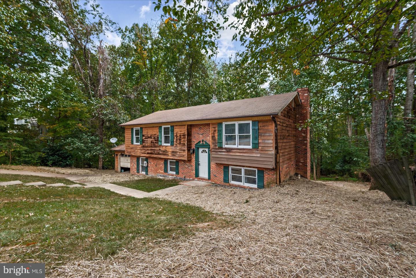 10711 ANN DAVIS DR, FREDERICKSBURG, Virginia 22408, 5 Bedrooms Bedrooms, ,3 BathroomsBathrooms,Residential,For sale,10711 ANN DAVIS DR,VASP2036878 MLS # VASP2036878