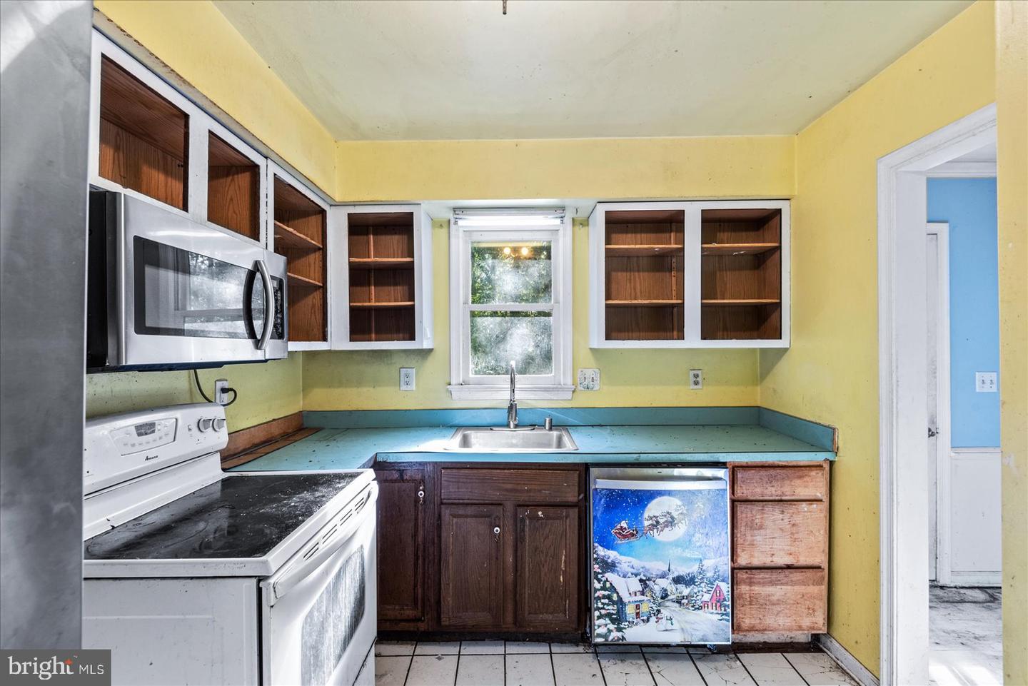 10711 ANN DAVIS DR, FREDERICKSBURG, Virginia 22408, 5 Bedrooms Bedrooms, ,3 BathroomsBathrooms,Residential,For sale,10711 ANN DAVIS DR,VASP2036878 MLS # VASP2036878