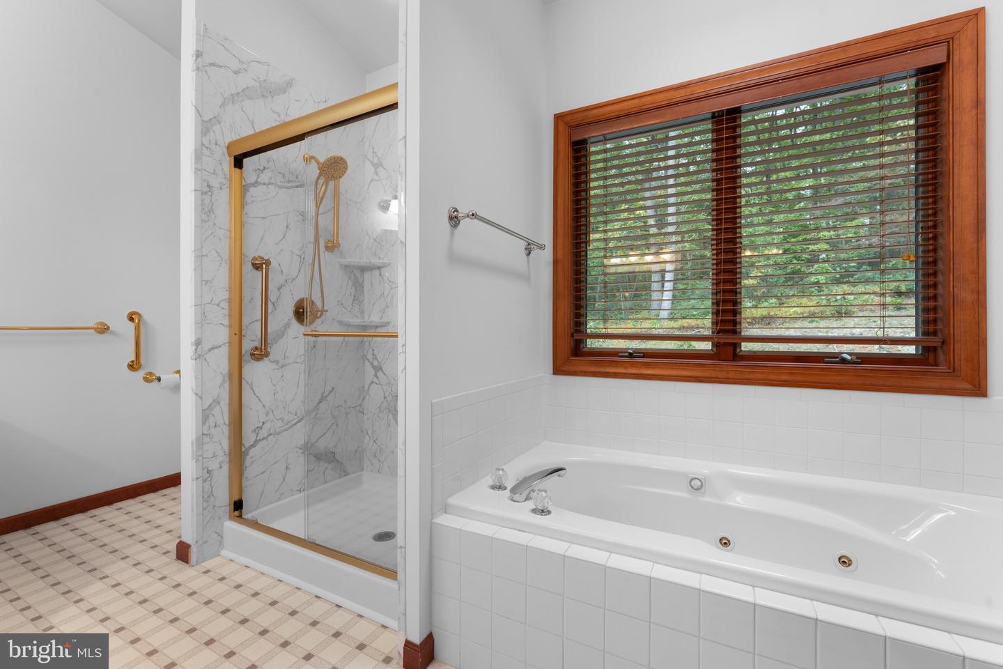 7264 TAPPS FORD RD, AMISSVILLE, Virginia 20106, 3 Bedrooms Bedrooms, ,3 BathroomsBathrooms,Residential,For sale,7264 TAPPS FORD RD,VAFQ2019366 MLS # VAFQ2019366