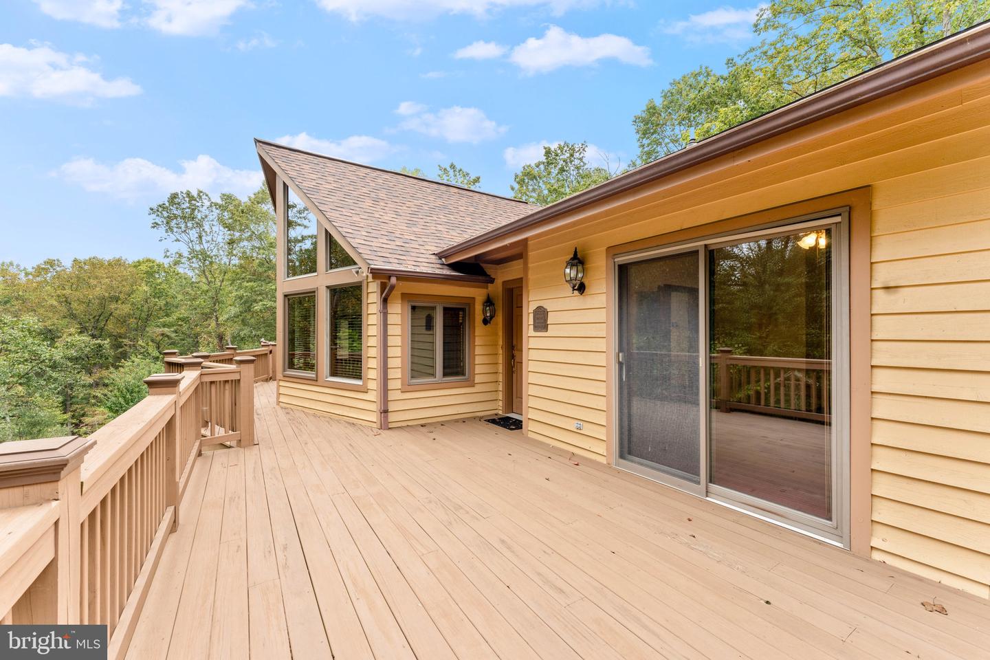 7264 TAPPS FORD RD, AMISSVILLE, Virginia 20106, 3 Bedrooms Bedrooms, ,3 BathroomsBathrooms,Residential,For sale,7264 TAPPS FORD RD,VAFQ2019366 MLS # VAFQ2019366