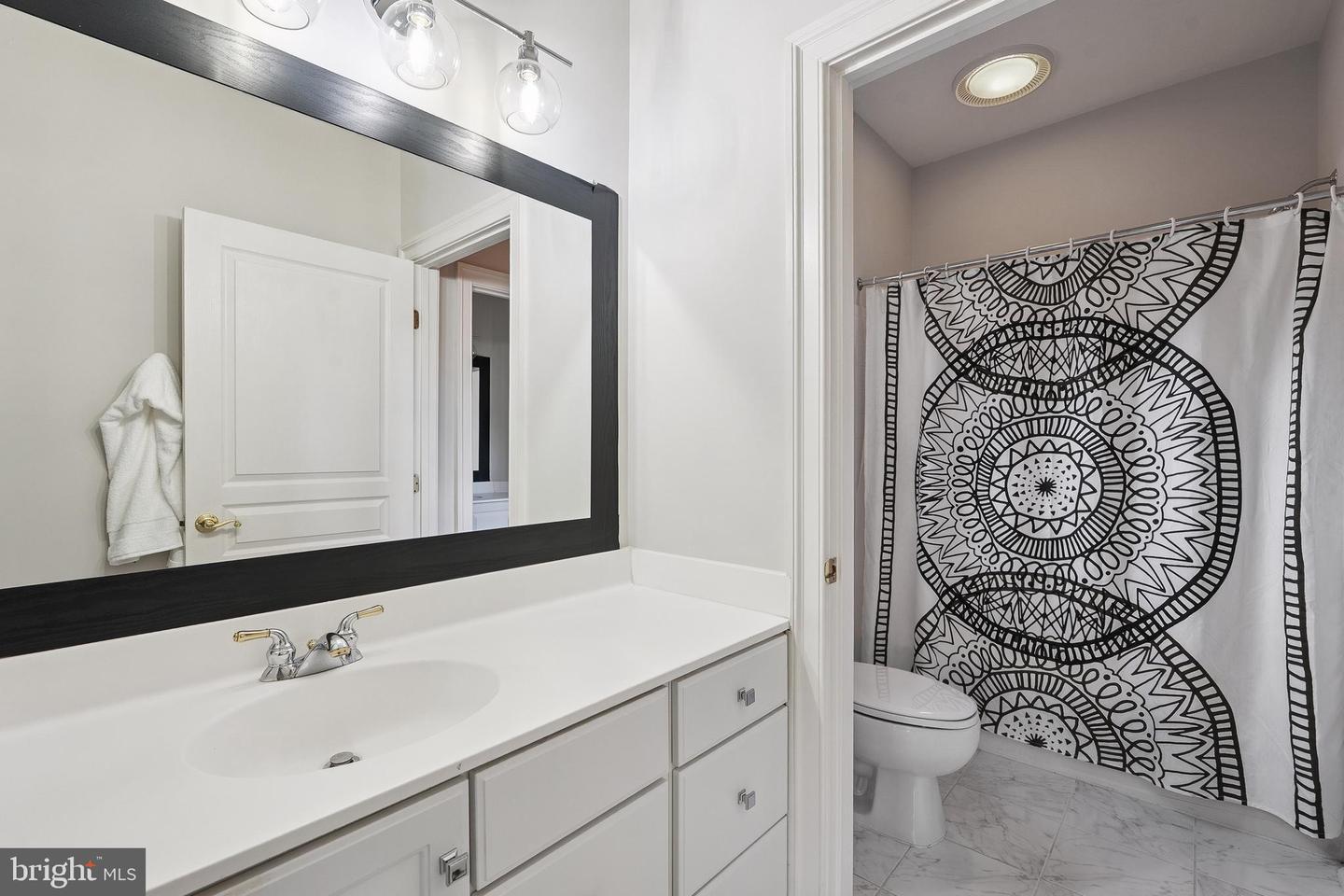 10907 GREAT POINT CT, GREAT FALLS, Virginia 22066, 5 Bedrooms Bedrooms, ,4 BathroomsBathrooms,Residential,For sale,10907 GREAT POINT CT,VAFX2274272 MLS # VAFX2274272