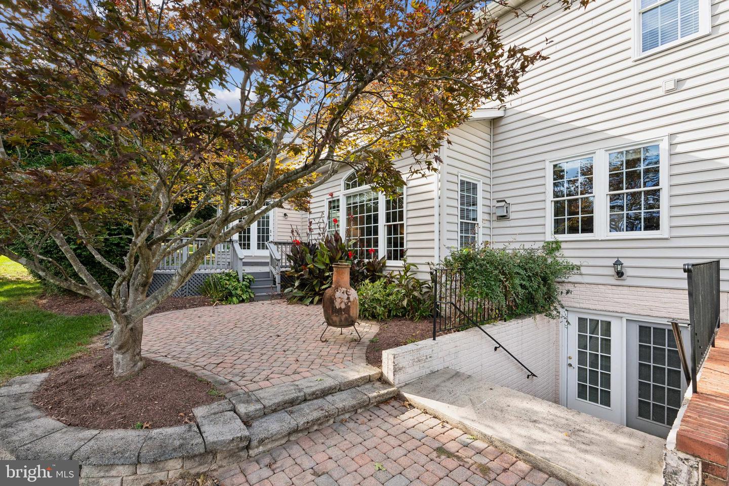 10907 GREAT POINT CT, GREAT FALLS, Virginia 22066, 5 Bedrooms Bedrooms, ,4 BathroomsBathrooms,Residential,For sale,10907 GREAT POINT CT,VAFX2274272 MLS # VAFX2274272