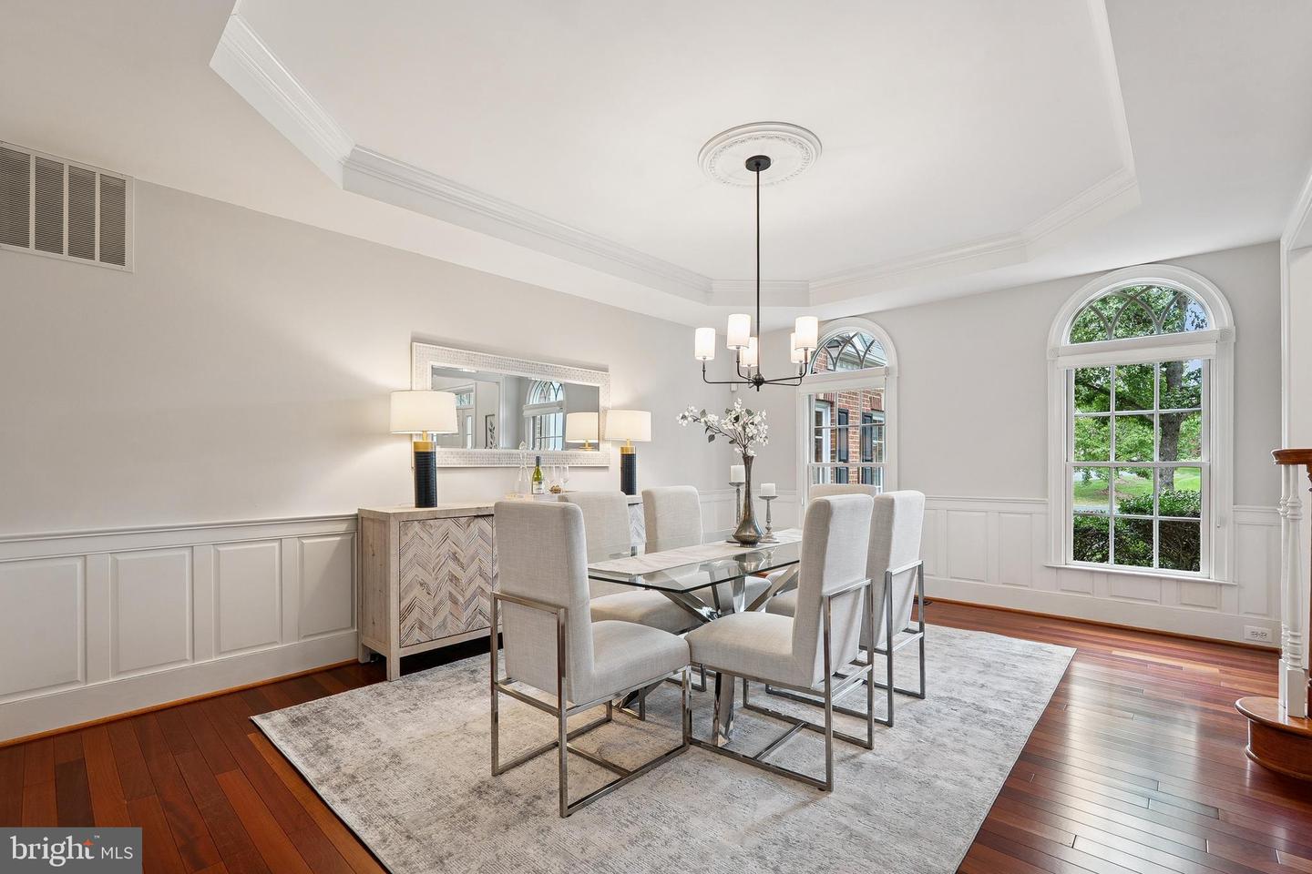 10907 GREAT POINT CT, GREAT FALLS, Virginia 22066, 5 Bedrooms Bedrooms, ,4 BathroomsBathrooms,Residential,For sale,10907 GREAT POINT CT,VAFX2274272 MLS # VAFX2274272