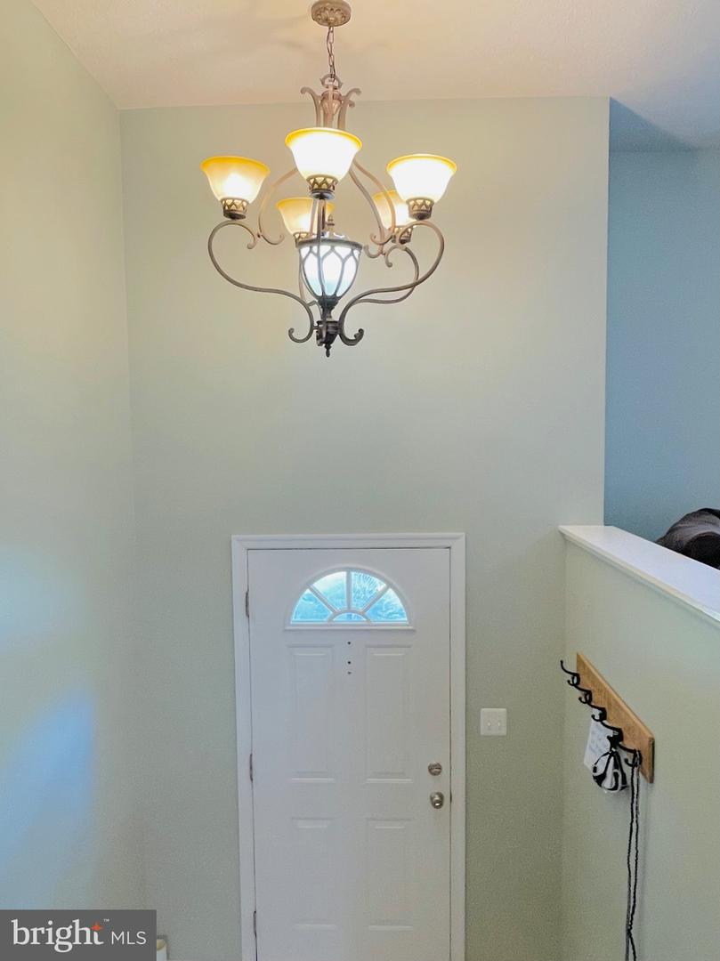 275 GREENWOOD RD, WINCHESTER, Virginia 22602, 3 Bedrooms Bedrooms, 6 Rooms Rooms,3 BathroomsBathrooms,Residential,For sale,275 GREENWOOD RD,VAFV2037364 MLS # VAFV2037364