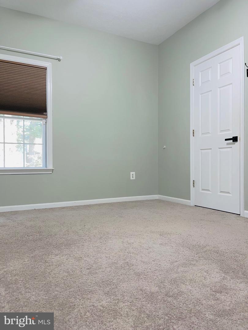 275 GREENWOOD RD, WINCHESTER, Virginia 22602, 3 Bedrooms Bedrooms, 6 Rooms Rooms,3 BathroomsBathrooms,Residential,For sale,275 GREENWOOD RD,VAFV2037364 MLS # VAFV2037364