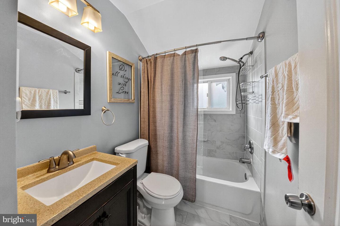 5103 JAY ST NE, WASHINGTON, District Of Columbia 20019, 3 Bedrooms Bedrooms, ,2 BathroomsBathrooms,Residential,For sale,5103 JAY ST NE,DCDC2227066 MLS # DCDC2227066