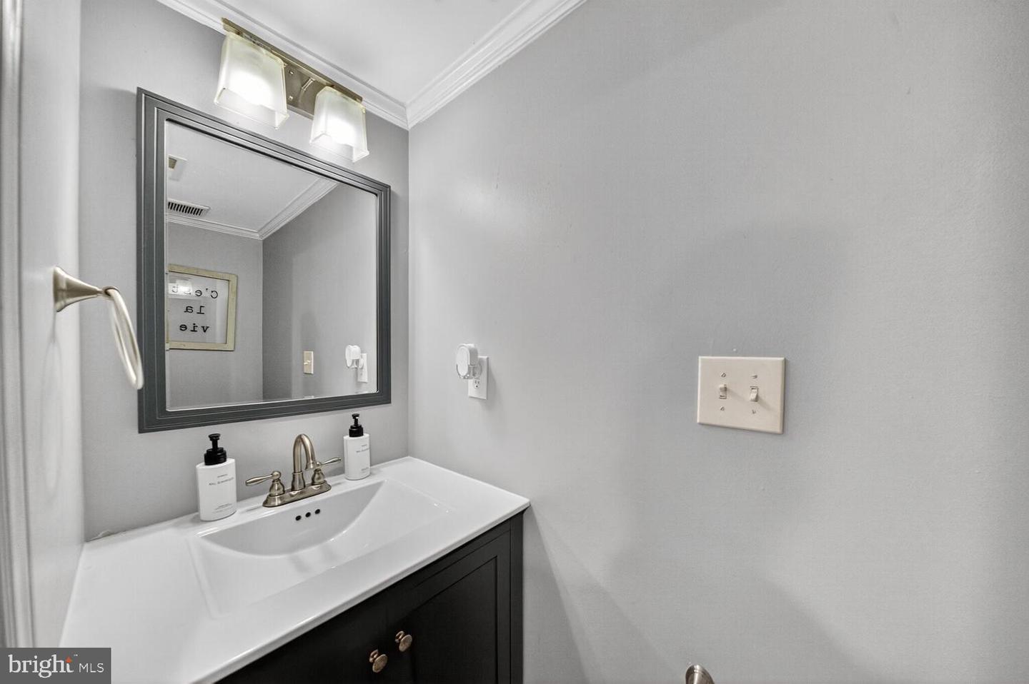 5103 JAY ST NE, WASHINGTON, District Of Columbia 20019, 3 Bedrooms Bedrooms, ,2 BathroomsBathrooms,Residential,For sale,5103 JAY ST NE,DCDC2227066 MLS # DCDC2227066