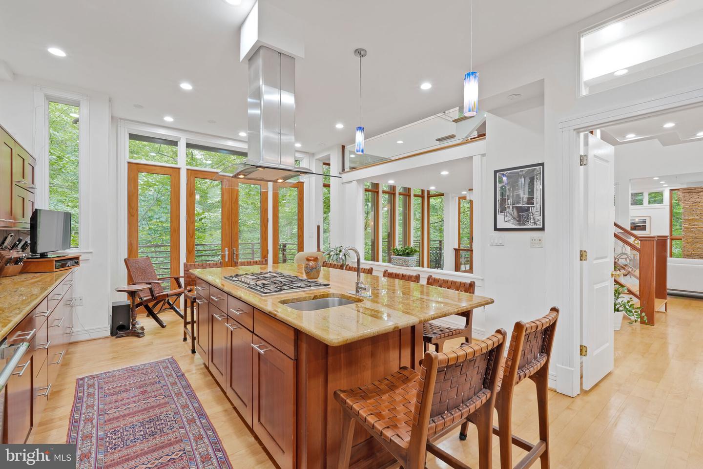 2807 CHESTERFIELD PL NW, WASHINGTON, District Of Columbia 20008, 5 Bedrooms Bedrooms, ,5 BathroomsBathrooms,Residential,For sale,2807 CHESTERFIELD PL NW,DCDC2227070 MLS # DCDC2227070